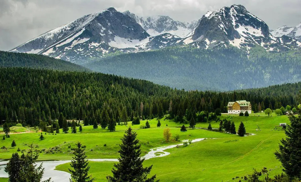 Nacionalni-Park-Durmitor-Autor-NEPOZNAT