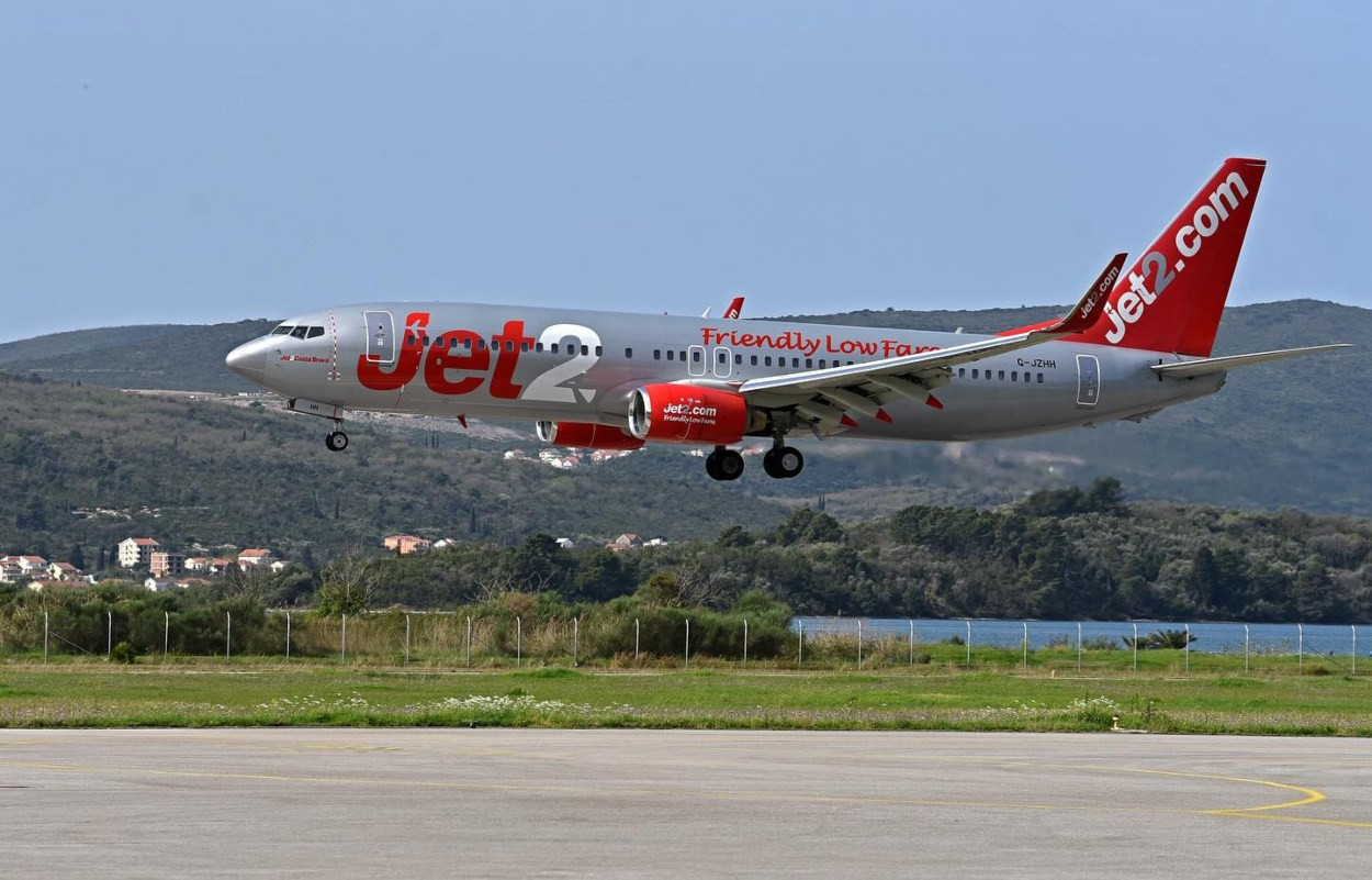 jet2