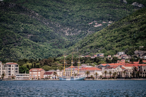 Life by the Sea: Spring Brings the “Wind Festival” to Tivat